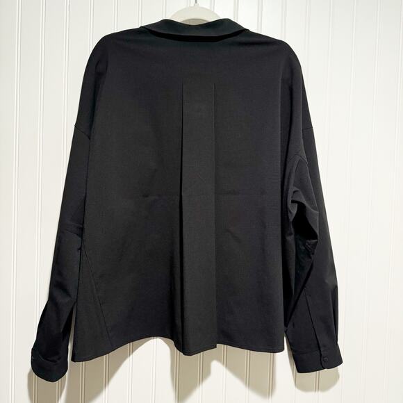 Lululemon Black Ventlight Button Up Shirt Size 12 - Picture 7 of 8